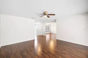 14011 Wolcott Dr, Tampa, FL 33624 - Photo 11