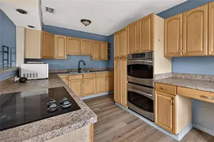 804 E Flora St, Tampa, FL 33604 - Photo 5