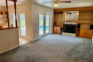 11215 Russell Dr, Seffner, FL 33584 - Photo 57