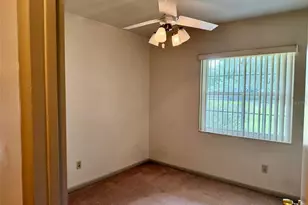 11215 Russell Dr, Seffner, FL 33584 - Photo 41