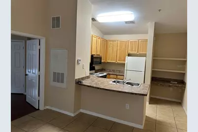 10111 Courtney Palms Boulevard #201, Tampa, FL 33619 - Photo 11