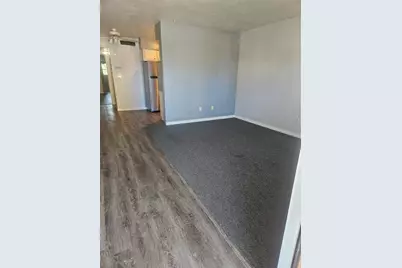 4565 Duhme Road #207, Saint Petersburg, FL 33708 - Photo 3