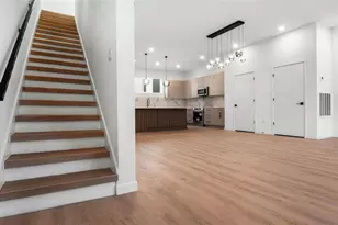 2114 4th St S, Saint Petersburg, FL 33705 - Photo 19