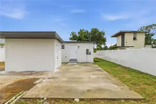 3923 W Flora St, Tampa, FL 33614 - Photo 35