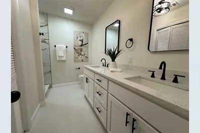 22360 Stillwood Drive, Land O Lakes, FL 34639 - Photo 17