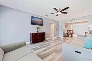 5702 27th Ave S, Gulfport, FL 33707 - Photo 5