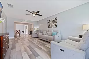 5702 27th Ave S, Gulfport, FL 33707 - Photo 3