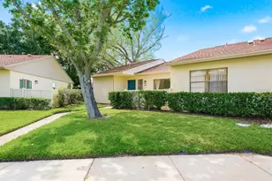 20 Evelyn Ct, Oldsmar, FL 34677 - Photo 5