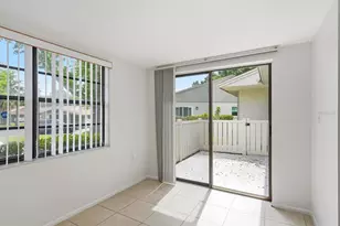 20 Evelyn Ct, Oldsmar, FL 34677 - Photo 23