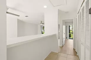 20 Evelyn Ct, Oldsmar, FL 34677 - Photo 25