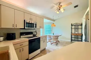 5647 Dalton Ct, New Port Richey, FL 34655 - Photo 5