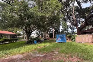 Avalon Ave, Clearwater, FL 33760 - Photo 1