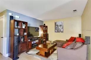 8008 Sutton Terrace Ln, Tampa, FL 33615 - Photo 5