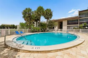 3841 S Lake Dr, Tampa, FL 33614 - Photo 23