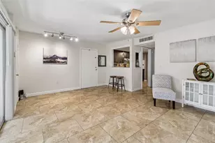 3841 S Lake Dr, Tampa, FL 33614 - Photo 9