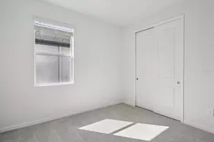 13216 Shellmore Ave, Palmetto, FL 34221 - Photo 9