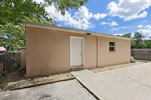 1514 E North Bay St, Tampa, FL 33610 - Photo 13