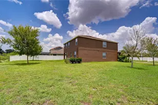 2451 Dakota Rock Dr, Ruskin, FL 33570 - Photo 3