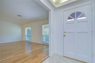 3110 Belmore Rd, Tampa, FL 33618 - Photo 5