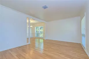 3110 Belmore Rd, Tampa, FL 33618 - Photo 7