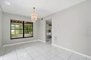 11314 Laurel Crest Ln, Tampa, FL 33624 - Photo 13