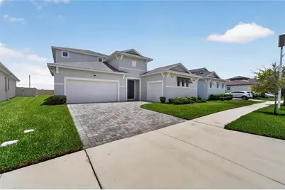 8910 Drummer Plank Drive, Wesley Chapel, FL 33545 - Photo 3