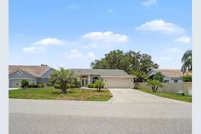 5325 Gardens Dr, Sarasota, FL 34243 - Photo 3