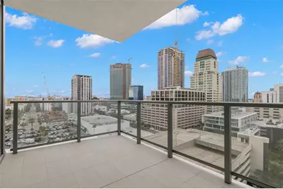 301 1st Street S #1204, Saint Petersburg, FL 33701 - Photo 17