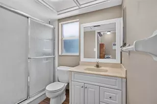 2221 Colonial Dr, Dunedin, FL 34698 - Photo 19