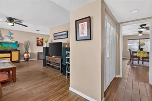 2221 Colonial Dr, Dunedin, FL 34698 - Photo 3
