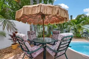 2221 Colonial Dr, Dunedin, FL 34698 - Photo 39
