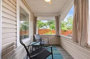 1161 Newton Ave S, Saint Petersburg, FL 33705 - Photo 35