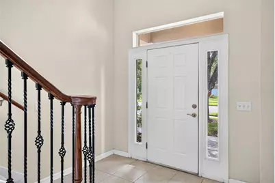 7906 Camden Woods Drive, Tampa, FL 33619 - Photo 9