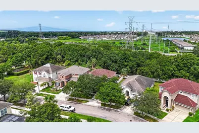 7906 Camden Woods Drive, Tampa, FL 33619 - Photo 93