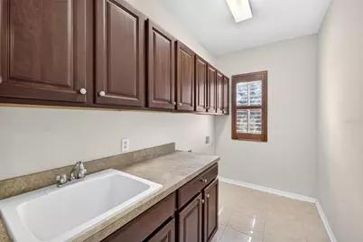 7906 Camden Woods Drive, Tampa, FL 33619 - Photo 65