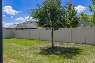14633 Red Castle Ave, Lithia, FL 33547 - Photo 73