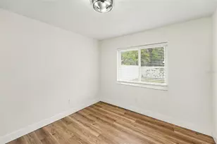 9036 109th Terrace, Seminole, FL 33777 - Photo 13