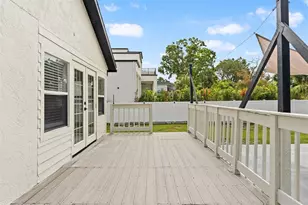 4610 W Ballast Point Blvd, Tampa, FL 33611 - Photo 45