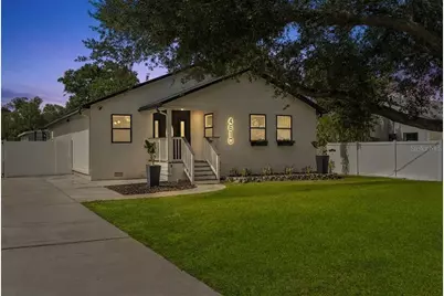 4610 W Ballast Point Boulevard, Tampa, FL 33611 - Photo 3