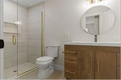 4610 W Ballast Point Boulevard, Tampa, FL 33611 - Photo 35