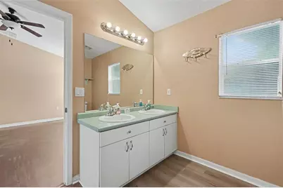 6431 Taylor Court, New Port Richey, FL 34653 - Photo 17