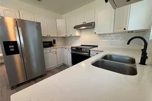 [Address not provided], Saint Petersburg, FL 33703 - Photo 3