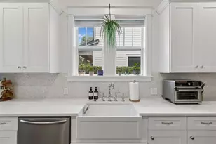 212 W Hilda St, Tampa, FL 33603 - Photo 29