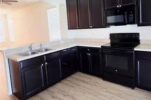 8821 Walnut Gable Ct, Riverview, FL 33578 - Photo 5