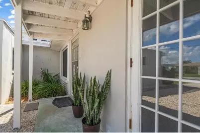 337 La Hacienda Drive, Indian Rocks Beach, FL 33785 - Photo 11