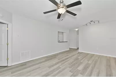 6437 Cypressdale Drive #201, Riverview, FL 33578 - Photo 7