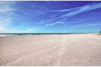 19506 Gulf Boulevard #4, Indian Shores, FL 33785 - Photo 25