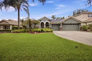 2013 Raven Manor Dr, Dover, FL 33527 - Photo 1