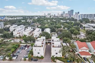 312 15th St N, Saint Petersburg, FL 33705 - Photo 39