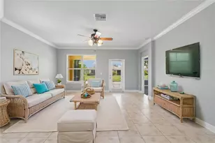 322 Mystic Falls Dr, Apollo Beach, FL 33572 - Photo 11